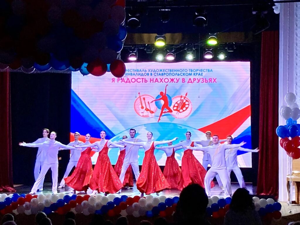 Я радость нахожу в друзьях   