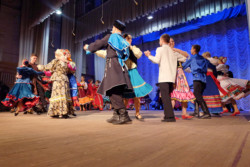 Показательный концерт участников Всероссийского семинара-практикума по казачьей культуре