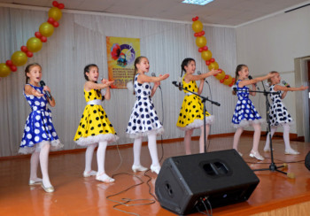 межрегиональный фестиваль эстрадной песни и популярной музыки «Ретро-шлягер»