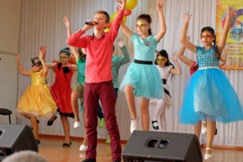 межрегиональный фестиваль эстрадной песни и популярной музыки «Ретро-шлягер»