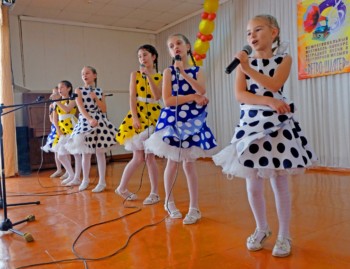 Межрегиональный фестиваль эстрадной песни и популярной музыки «Ретро-шлягер»