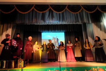 Отчётный концерт народного ансамбля «Вся Русь»