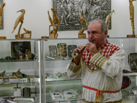 выставка «Древо жизни, древо познания»