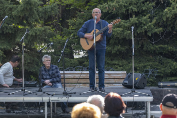 Поём и пишем о войне