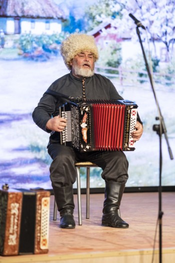 Вся Русь в казачьих песнях