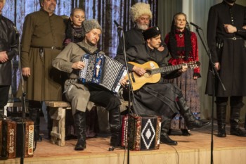 Вся Русь в казачьих песнях