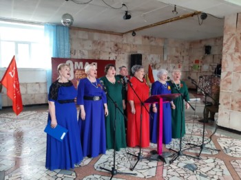 Фронтовые бригады продолжили поздравлять жителей края с наступающим праздником Великой Победы