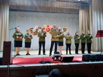 Фронтовые бригады продолжили поздравлять жителей края с наступающим праздником Великой Победы