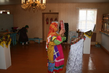 Служба – чтение Апостола