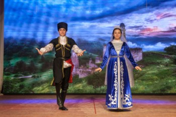 Две звезды-2022