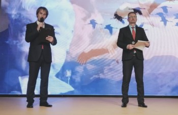 Хочу любовь провозгласить страною…