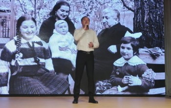 Хочу любовь провозгласить страною…