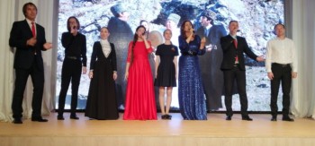 Хочу любовь провозгласить страною…