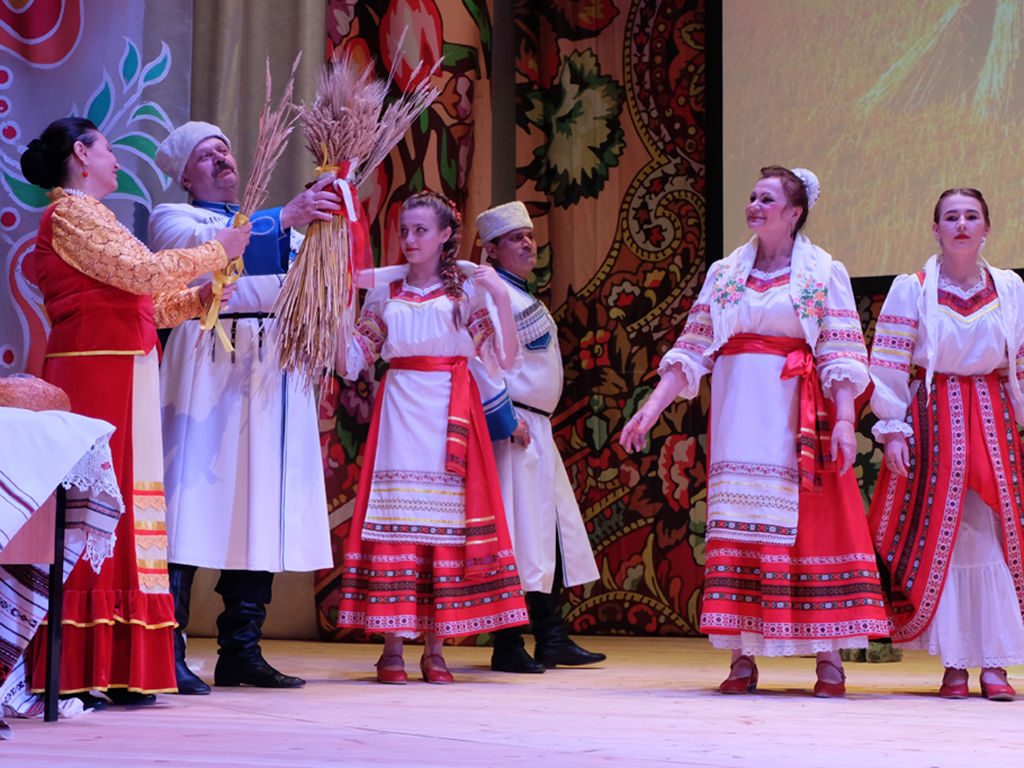 Культурные ставропольского края. Ставропольский край казачество культура. Культурные ставропольского края. Культурные ставропольского края. Ставрополь краеведение.